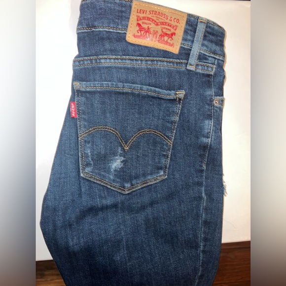 levi’s distressed skinny jeans - size 28 - Picture 1 of 2